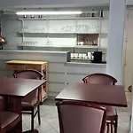 Les Troenes Hotel 2*