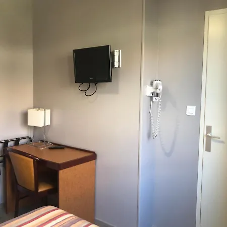 Hotell Les Troenes 2*