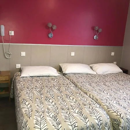 Les Troenes Hotell 2*