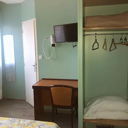 Hotell Les Troenes 2*