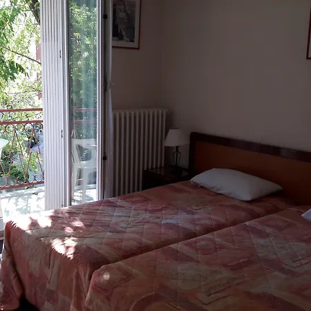 Hotel Les Troenes Montpellier