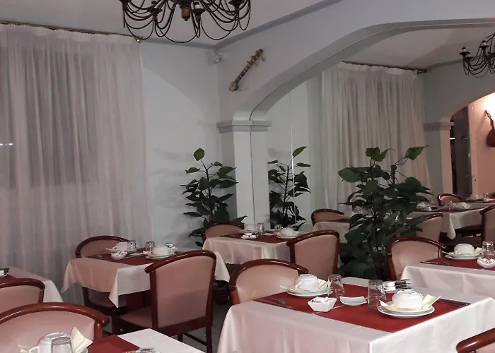 Les Troenes 2* Montpellier