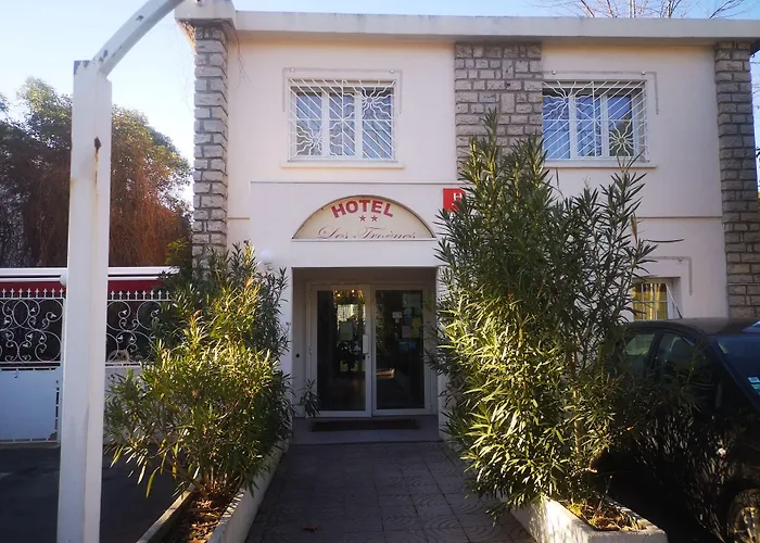 Les Troenes Hotel